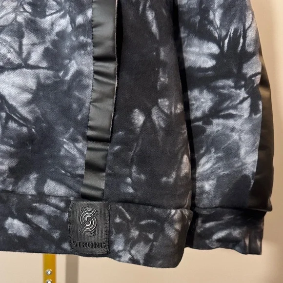 Zumba Fitness Black & Gray Tie-Dye Hoodie Sweatshirt - Picture 5 of 12